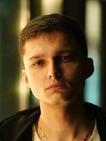 Султанов Эдуард Олегович
